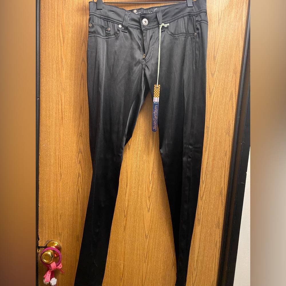 NWT size 9 Black pants